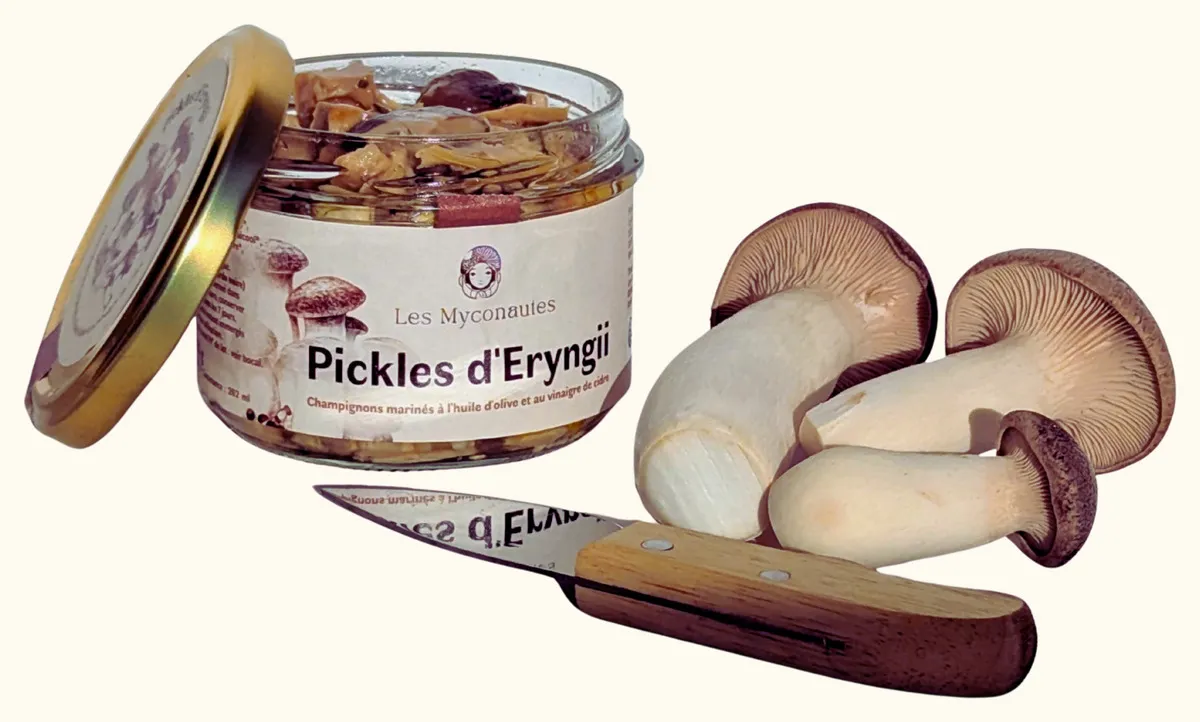 Bocal de pickles d'eryngii — épicerie fine